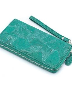 Meninas Bonitas Cork Cork Zipper Wristlet Wallet