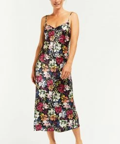 Velvet Heart Dresses Dreya Slip Dress