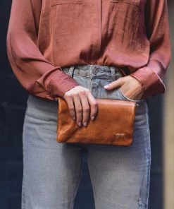 BedStu Cadence Leather Bag