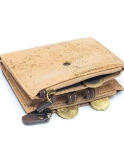 Meninas Bonitas Cork Cork Billfold Wallet With Cut Flap
