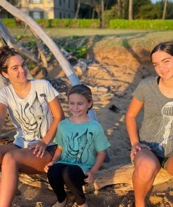 Super Maggie Tops Kim Tee