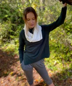 A.ell Design Hood N' Scarf - Bamboo Fleece 18 A.ell Design Hood N' Scarf - Bamboo Fleece