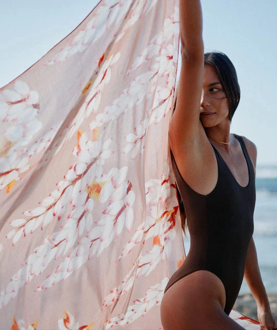 Tag Aloha Co Hats, Bags & Accessories Aloha Sarong 20 Tag Aloha Co Hats, Bags & Accessories Aloha Sarong