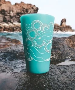 Octopus Ink Glow Silicone Pint Art & Gifts